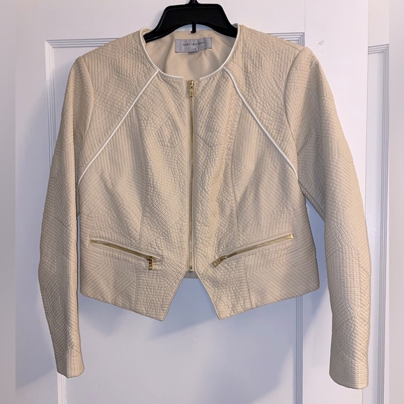 Marc New York Jackets & Blazers - NWOT MARC NEW YORK Women’s Cream Faux Leather Textured Moto Jacket